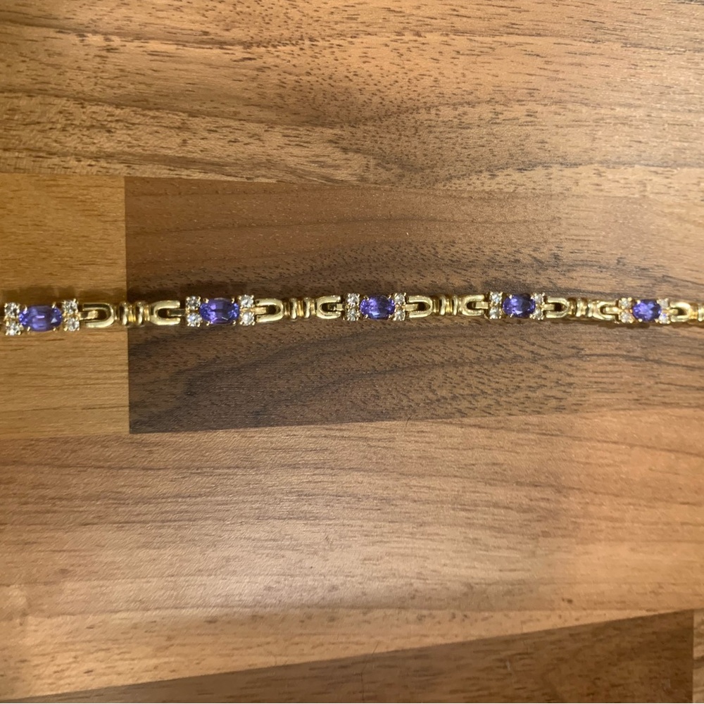 Elegant Gold and Purple Women's Bracelet